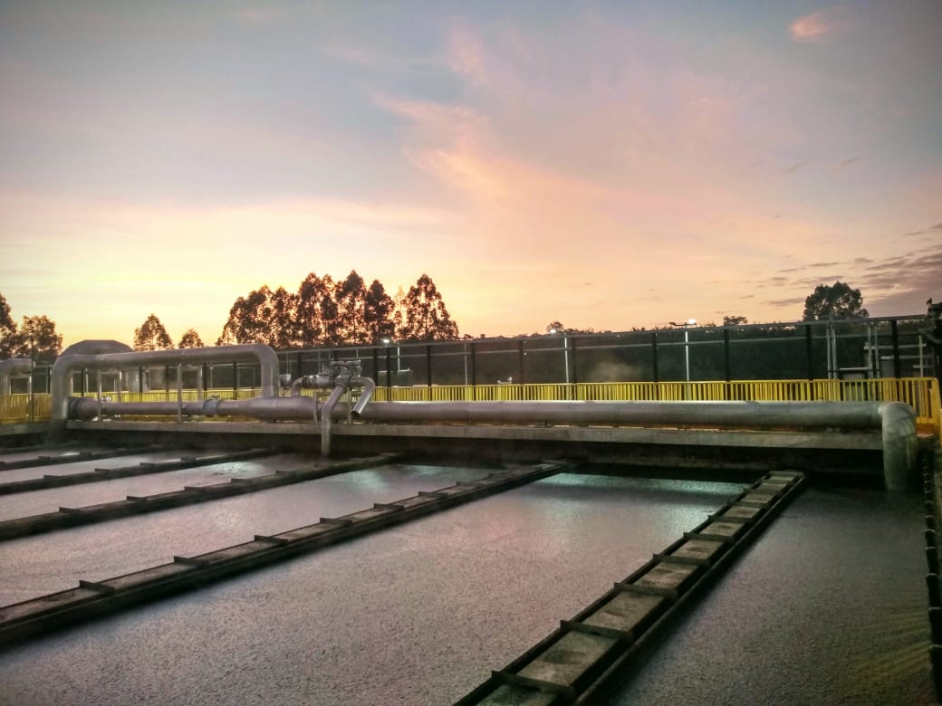 Ação da BRK reduz volume de lodo gerado da ETE Tatu e reflete em cuidados com o meio ambiente