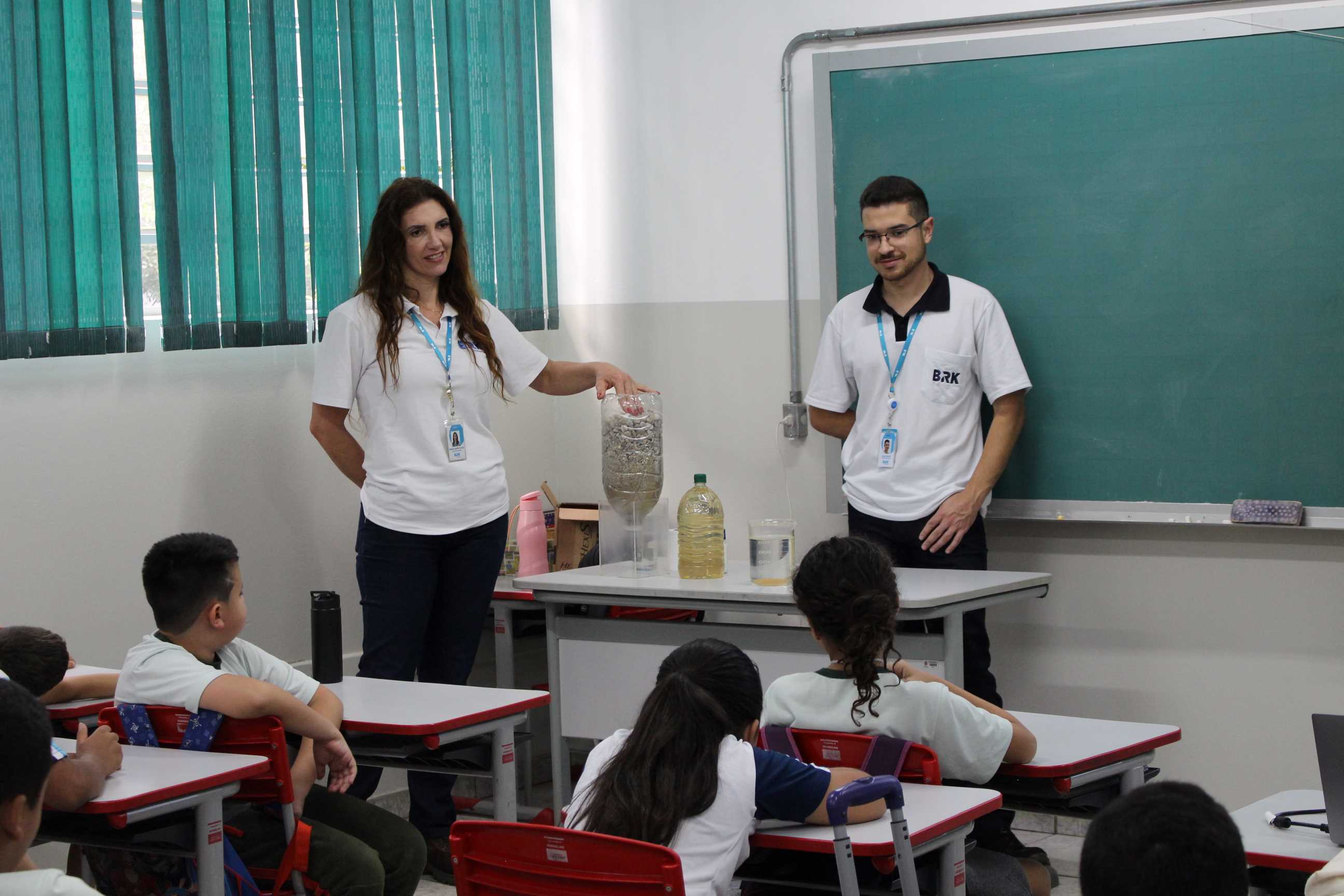 BRK na Escola leva conhecimento sobre saneamento a alunos da EMEF Ivone Palumbo, em Santa Gertrudes