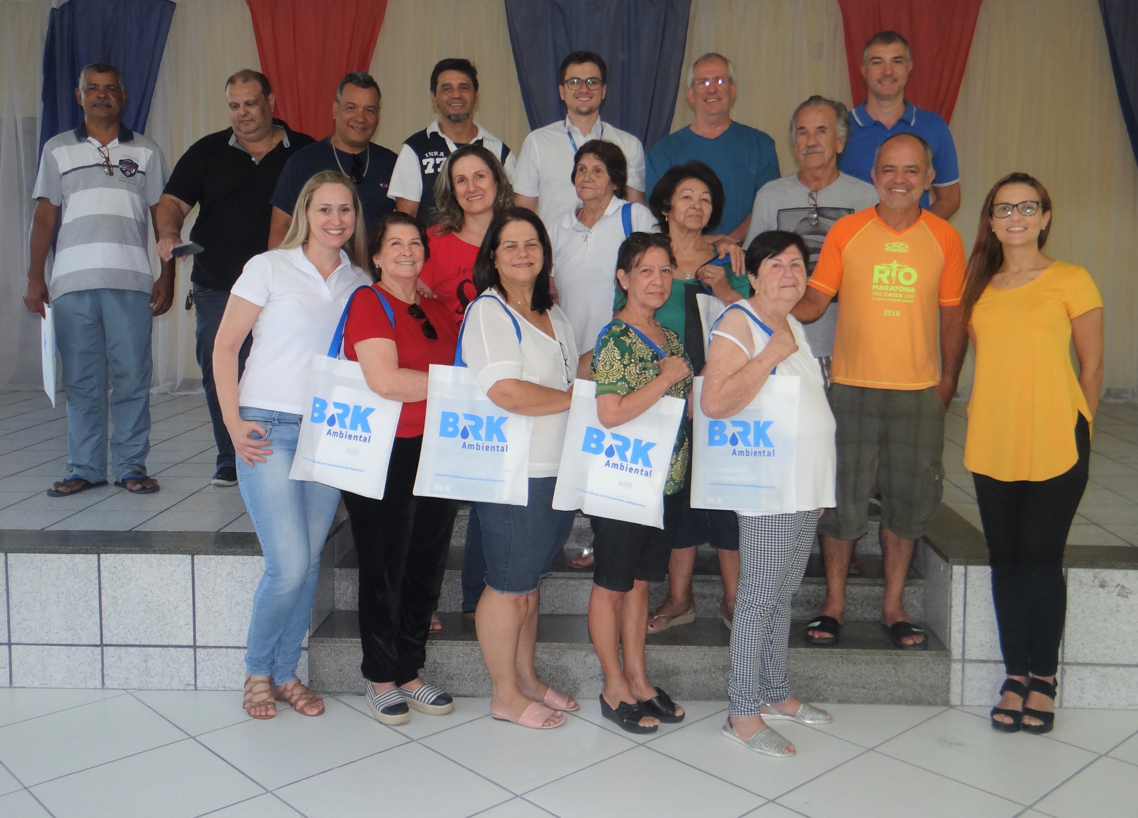 Foto_Moradores_Encontro_Agentes_Ambientais_BNH